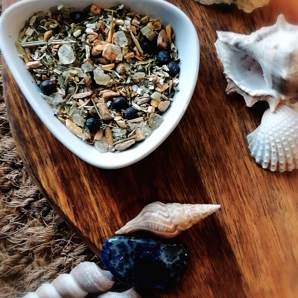 Mélység Gyógynövényes Gyanta Keverék Mélység Gyógynövényes Gyanta Keverék